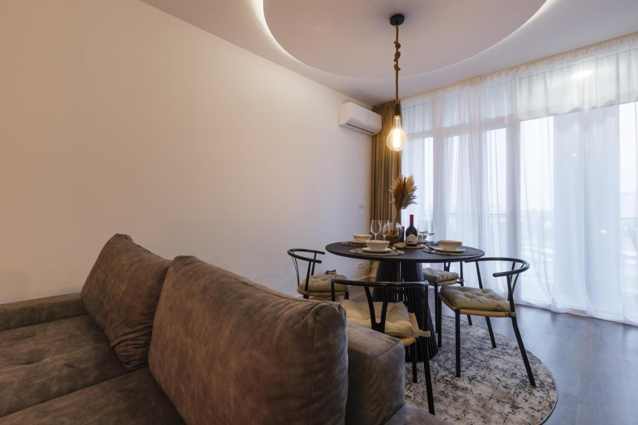 Apartment Near Iulius Mall With Balcony & Private Parking Timisoara Bagian luar foto